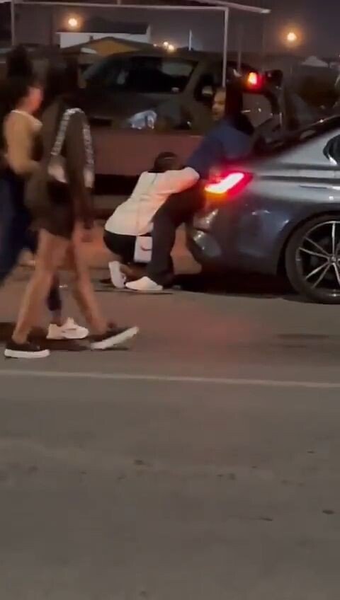 Trending Public Blowjob Video