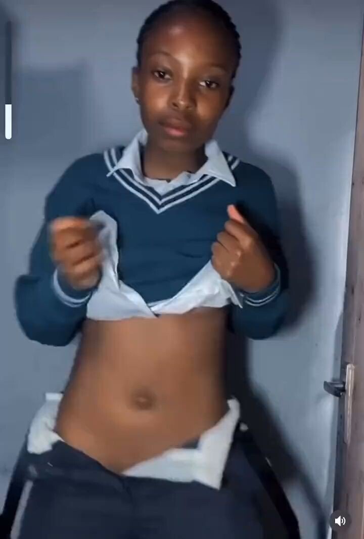 Ngwana Sekolo wa e tsokotsa