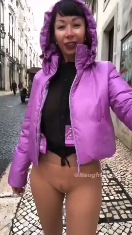 NaughtyLada pussy in public