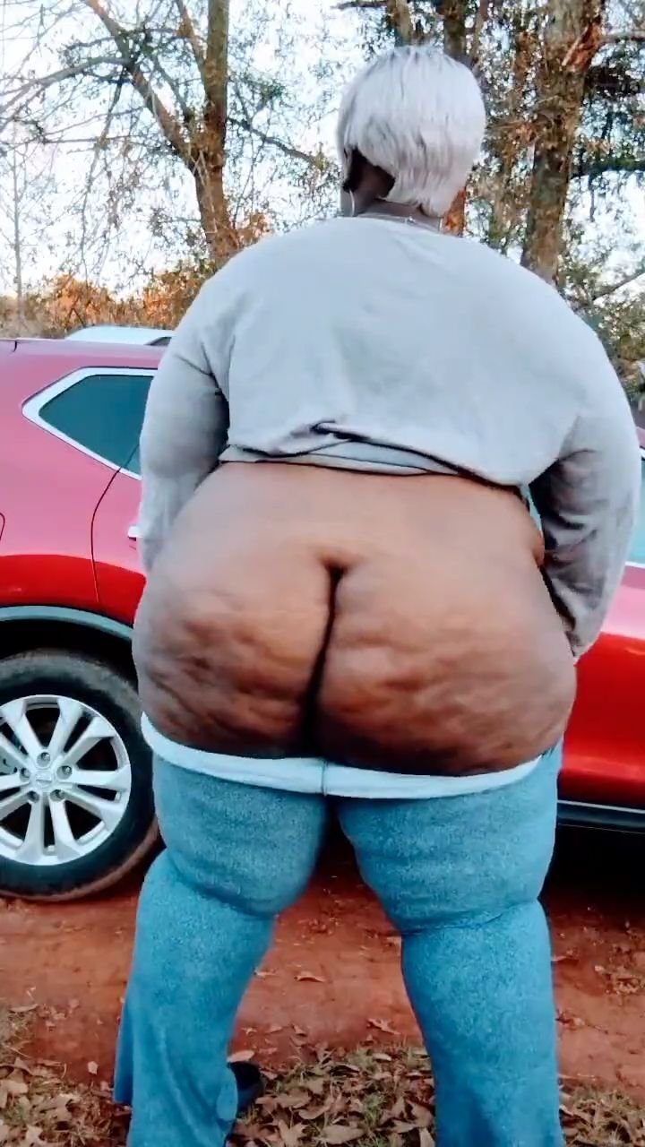 Fat azz hooker