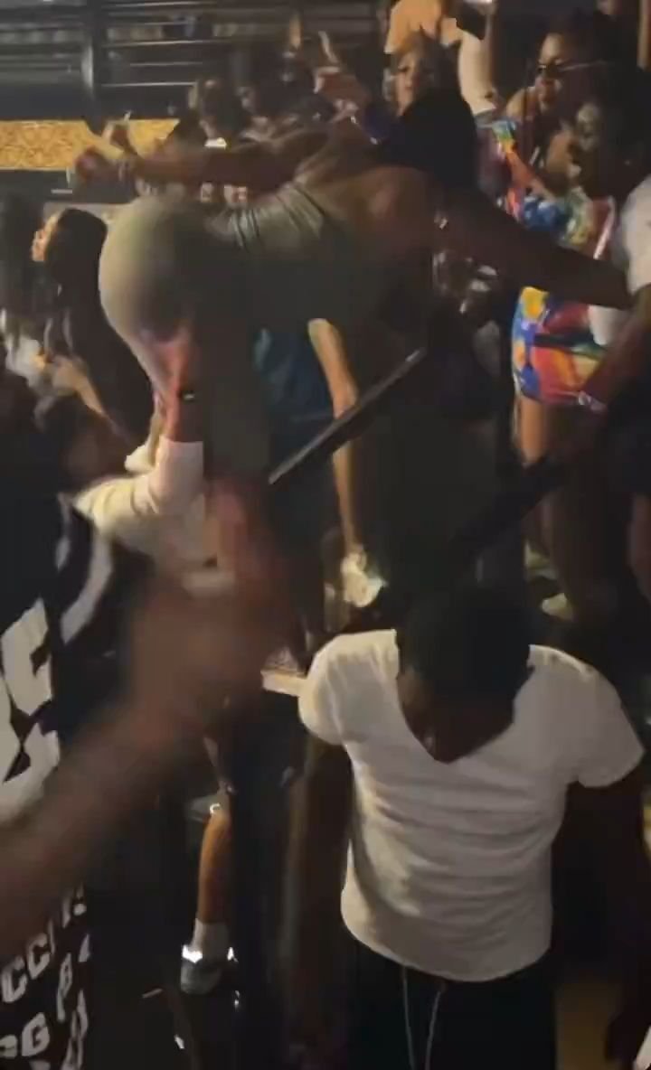 Pussy Popping In The Club – Side View