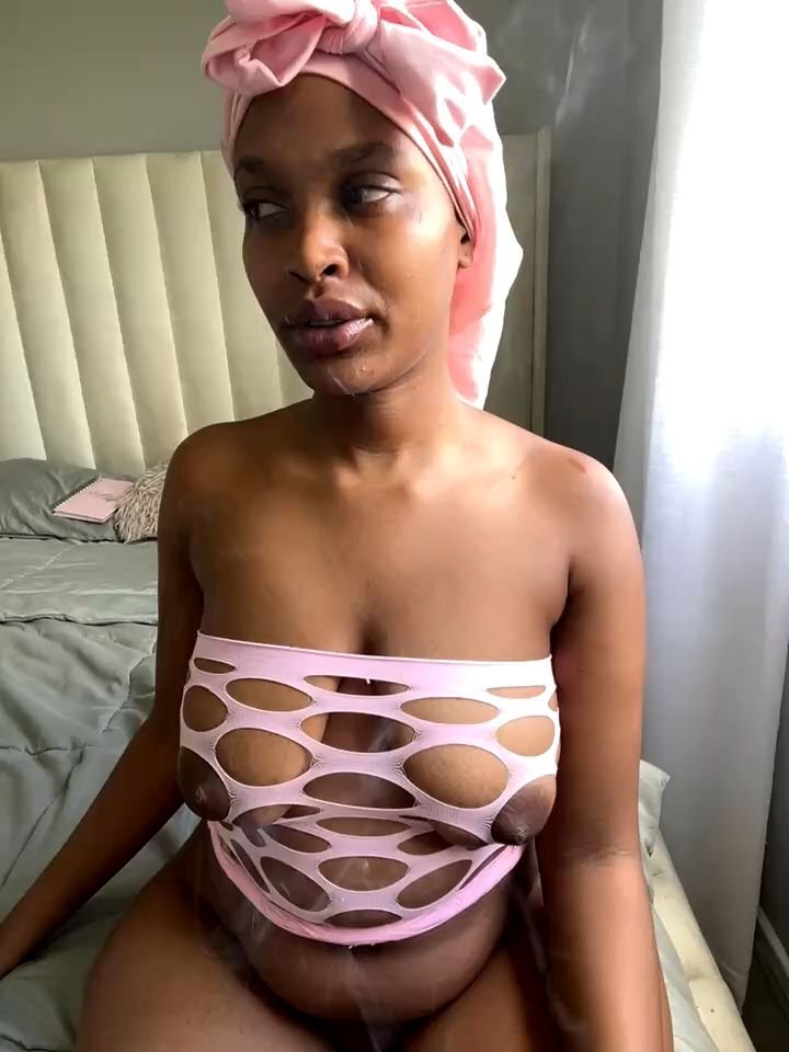 Sugababiie Stripchat webcam recording