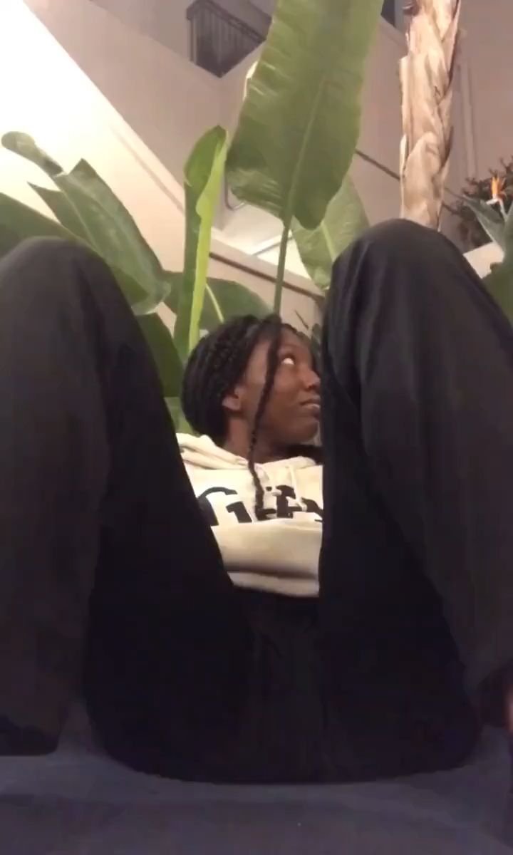 Mzansi Teen Squirts Under Banana Tree