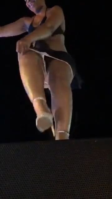 Zodwa Wabantu’s Pussy on stage