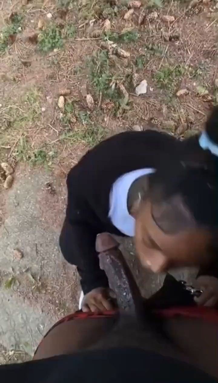 Schoolgirl sucking teacher’s dick in school yard