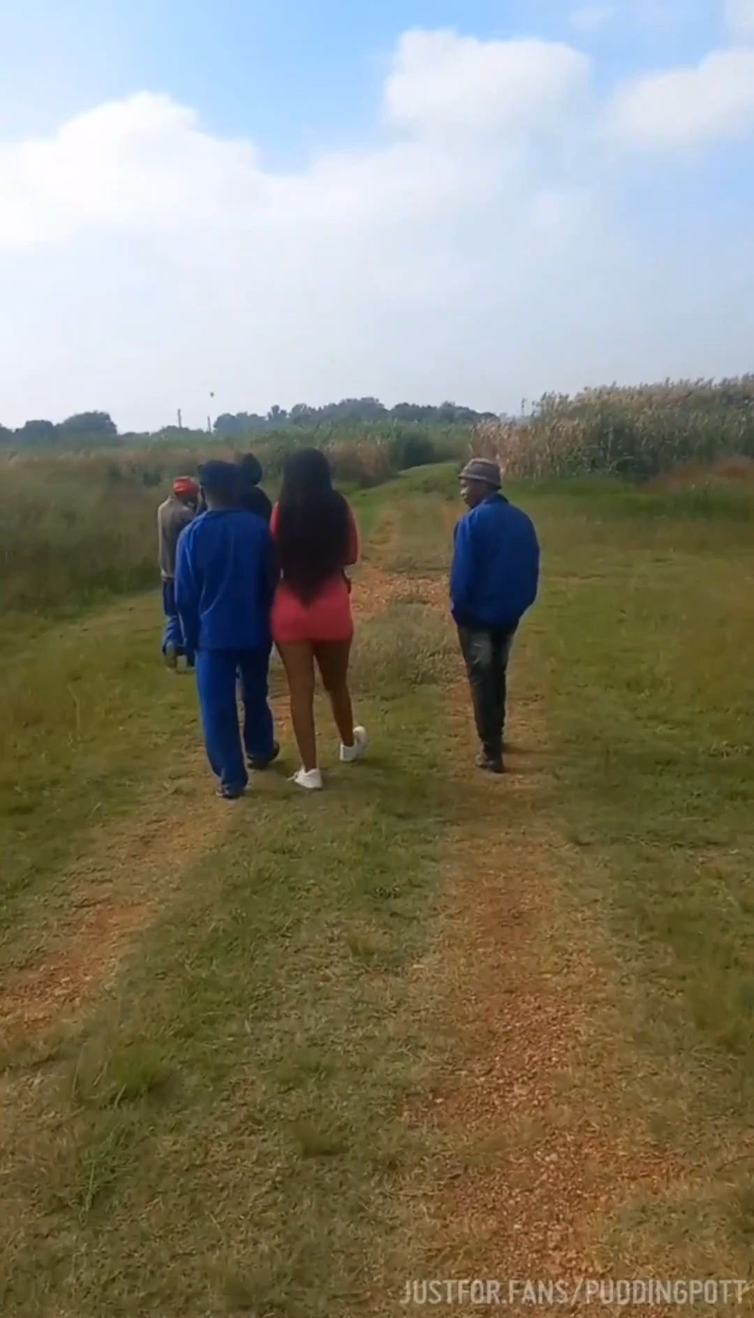PuddingPott gangbang on a farm part 1